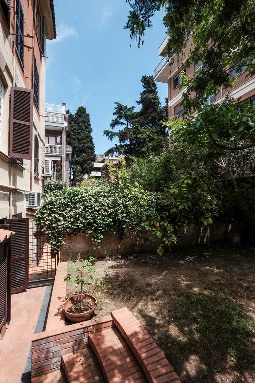 Villa Pamphili Classic Garden Rome Bagian luar foto
